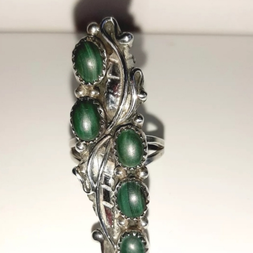 Navajo Sterling Silver Elongated Malachite Turquoise Feathers Ring 6.5